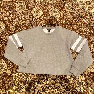 Forever 21 pullover gray size M women brand new without tags